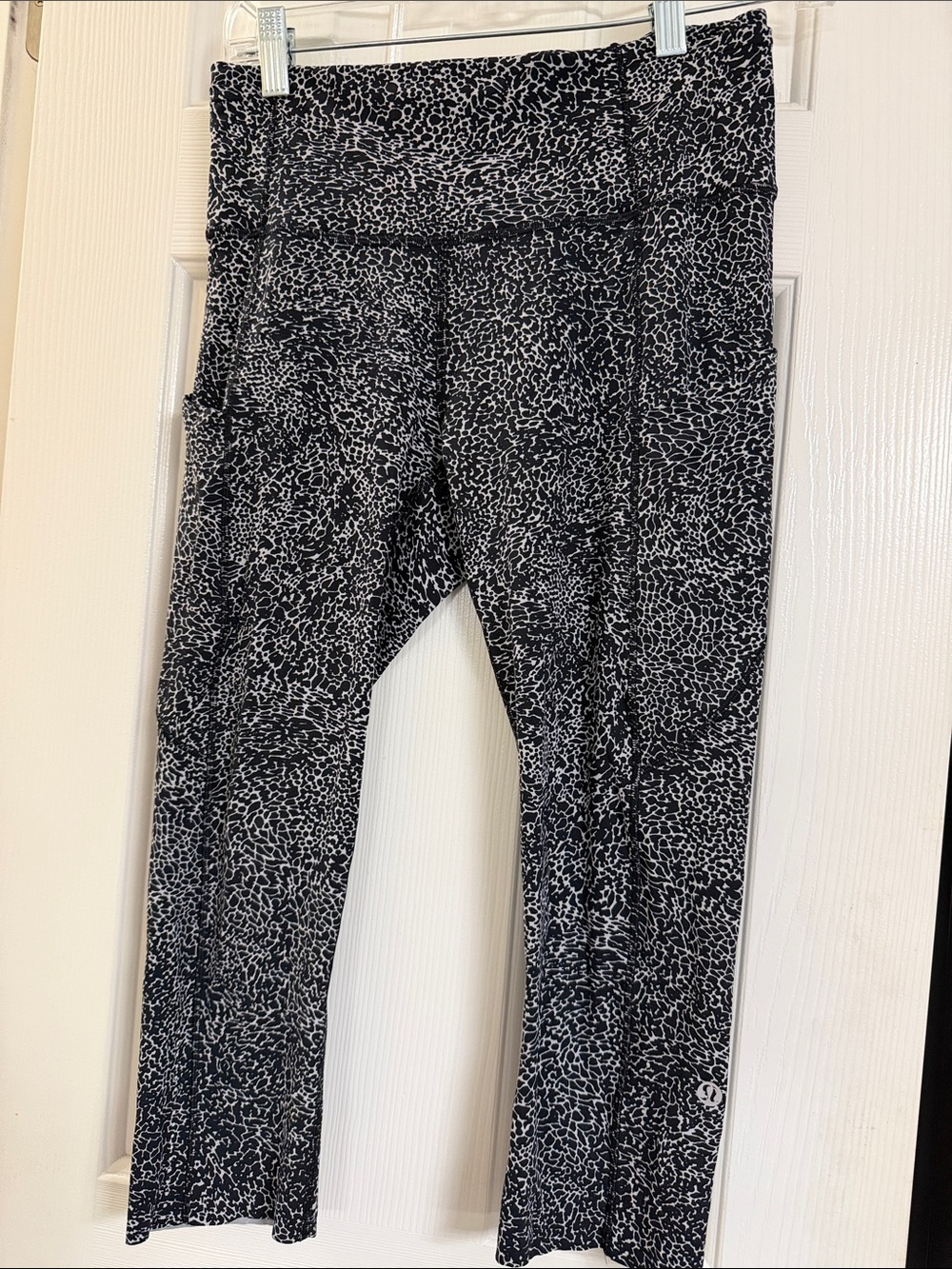 Lululemon Athletica Running pants . Sz 6. Excellent condition